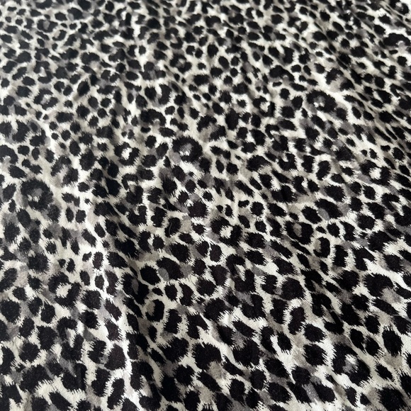 Old Navy Animal Print Tank Top - Picture 2 of 4